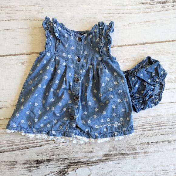 Calvin Klein Chambray Floral Daisy Print Dress sz 6-9M - Picture 1 of 6